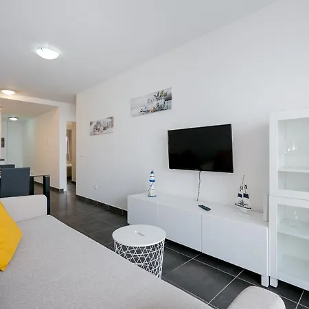 Cristianos Center Iv Apartment
